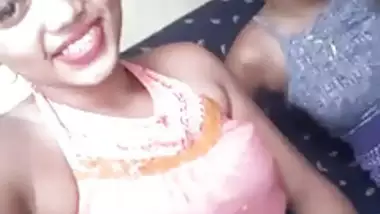 Karalaxxxsex - Sexy Girl Doing Selfies Mp464 7m indian sex video