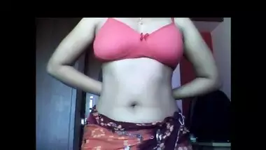 Xxxconwwww - South Indian Bhabhi Changing Dress Clip indian sex video